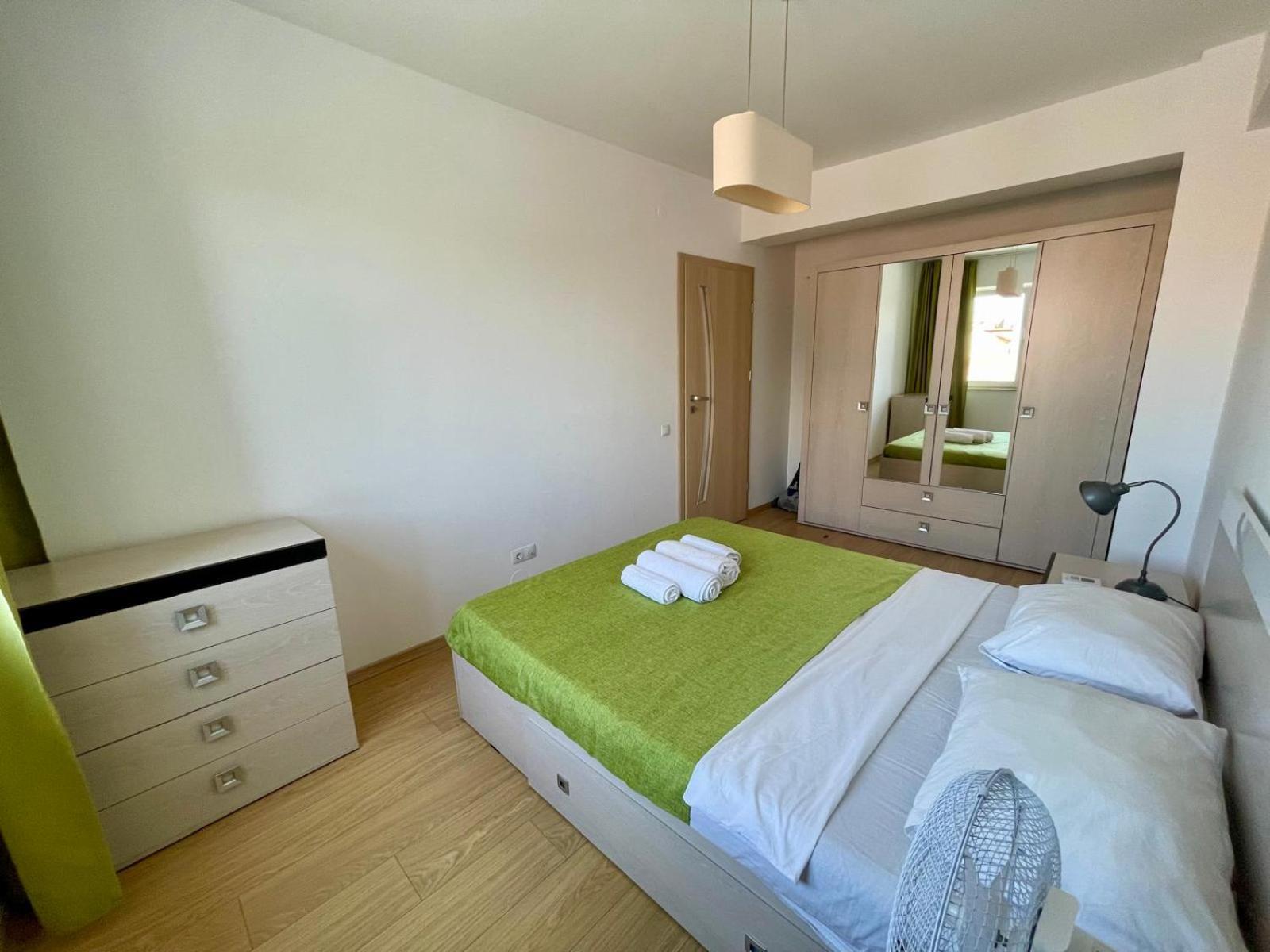 Yamaluxe Apartments - Between The Lakes - Close To Iulius Mall Cluj-Napoca Extérieur photo